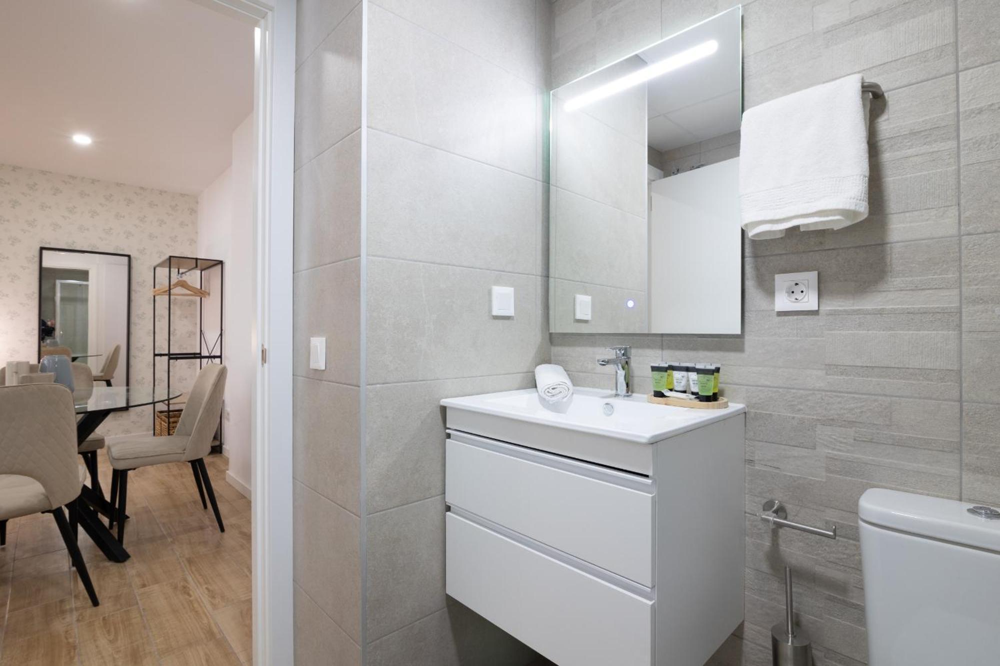 Dormforyou Arena Standard * Valenza